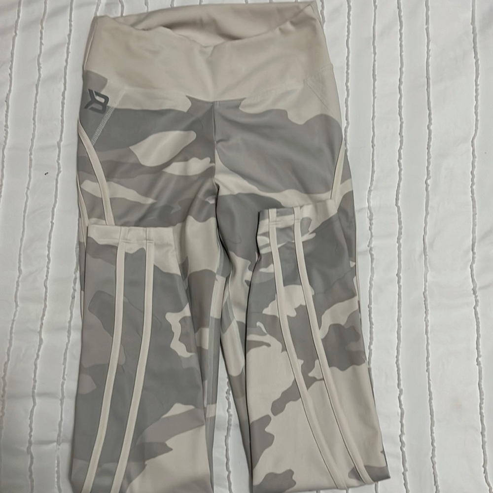 Women leggings